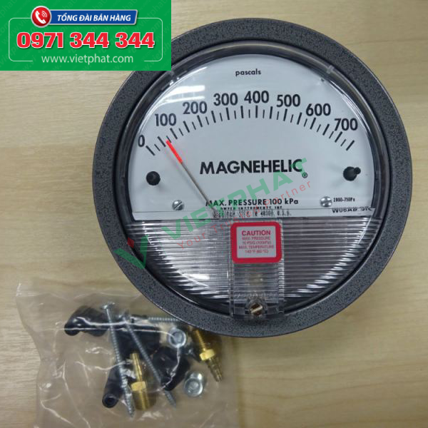 Đồng hồ đo chênh áp Dwyer 0-750Pa