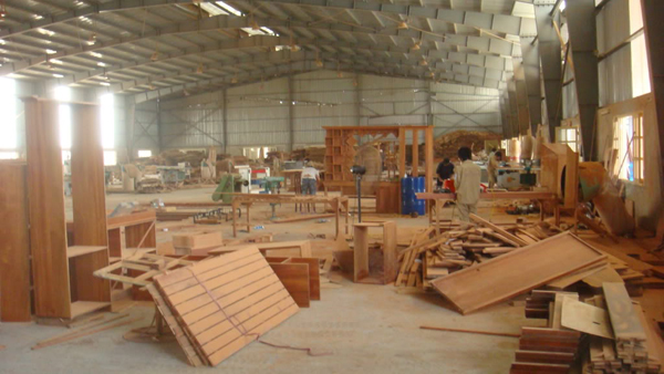 Bảo vệ sức khỏe con người khi nơi làm việc có bụi