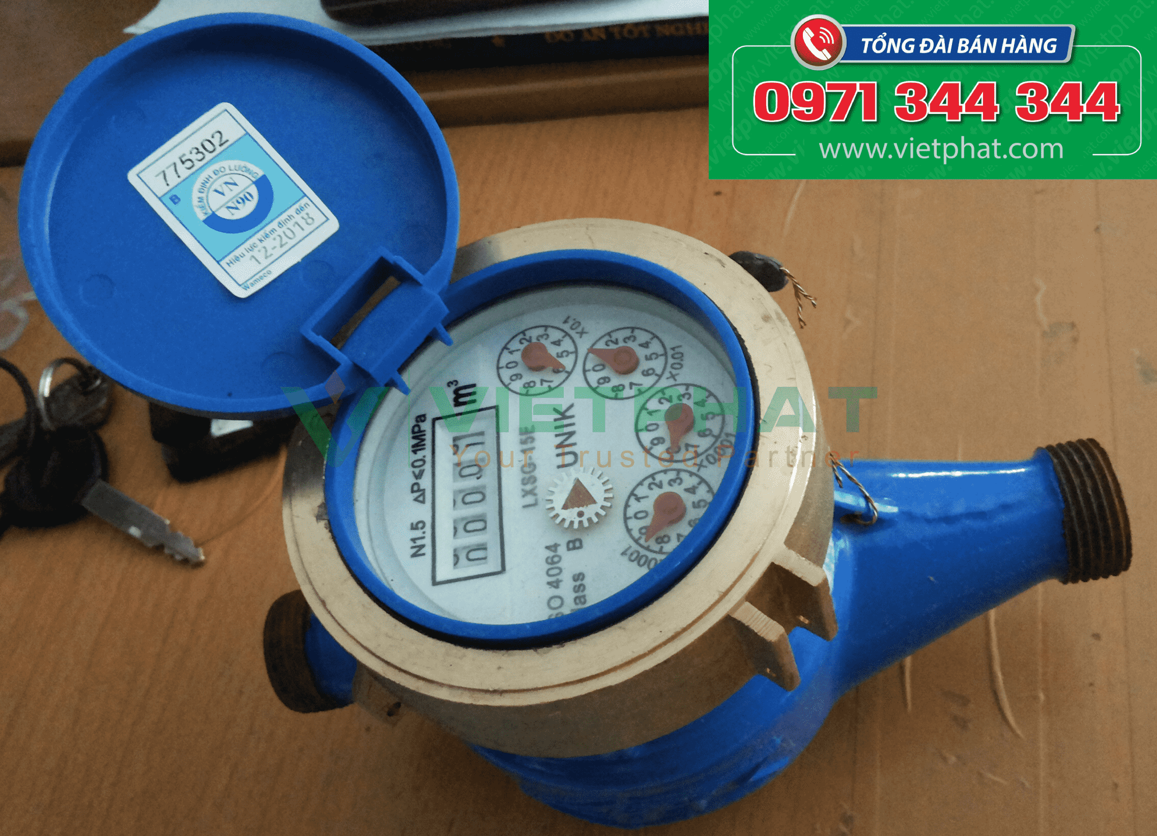 Đồng hồ nước Unik